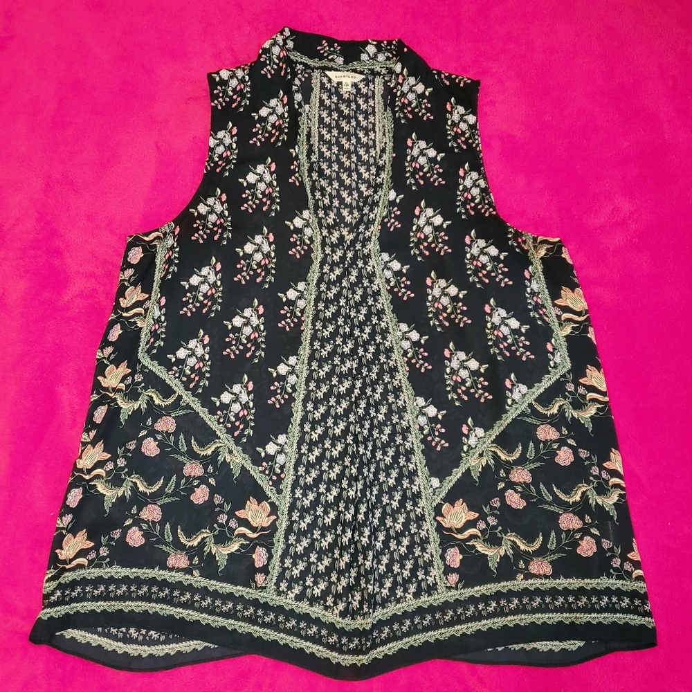 Navy Blue Sleeveless Blouse